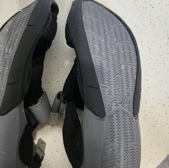 CROCS Black and Gray Mules - Picture 3 of 5